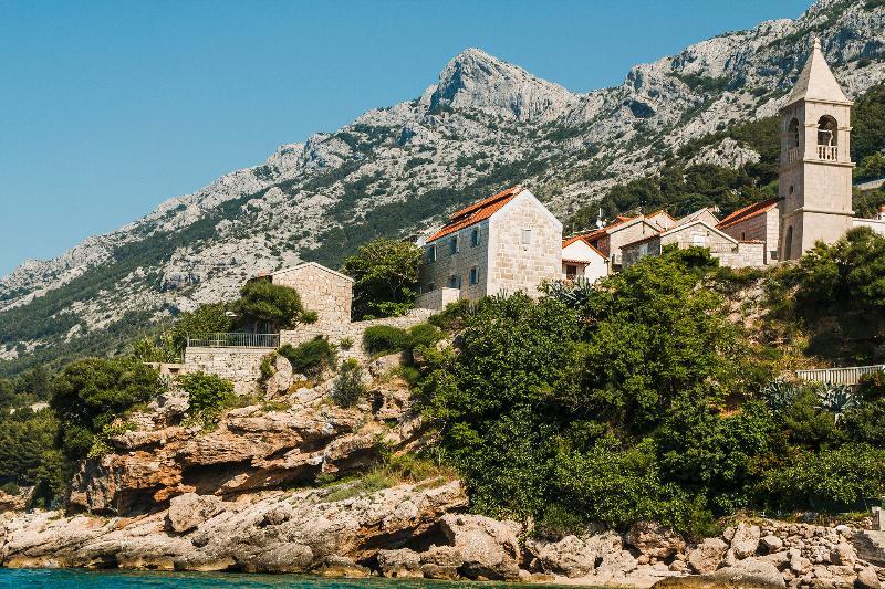 Stone Lady - Holiday Home Omiš Buitenkant foto